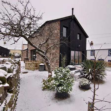 Old Brewery Barn, Ullswater, Lake District Penrith Exterior photo